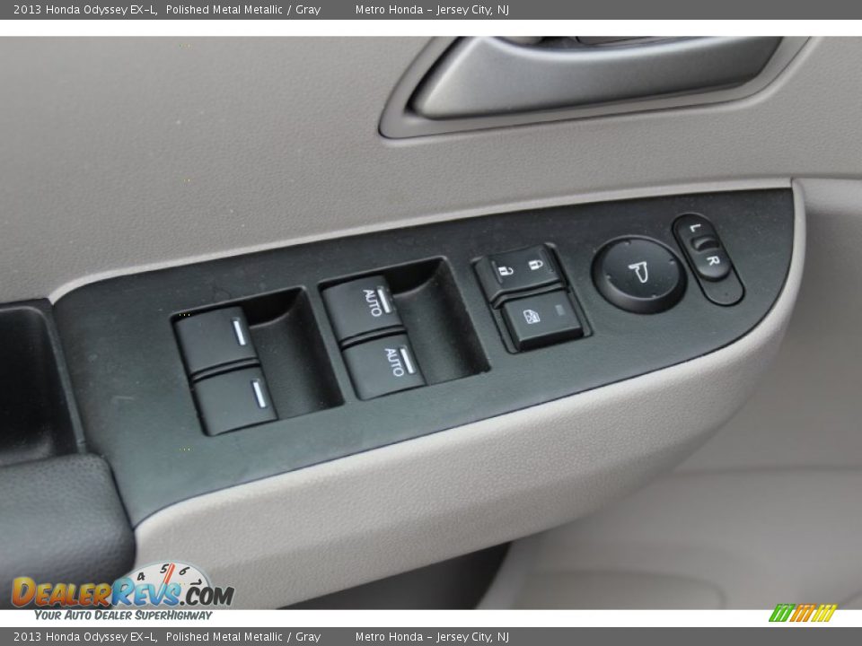 2013 Honda Odyssey EX-L Polished Metal Metallic / Gray Photo #10