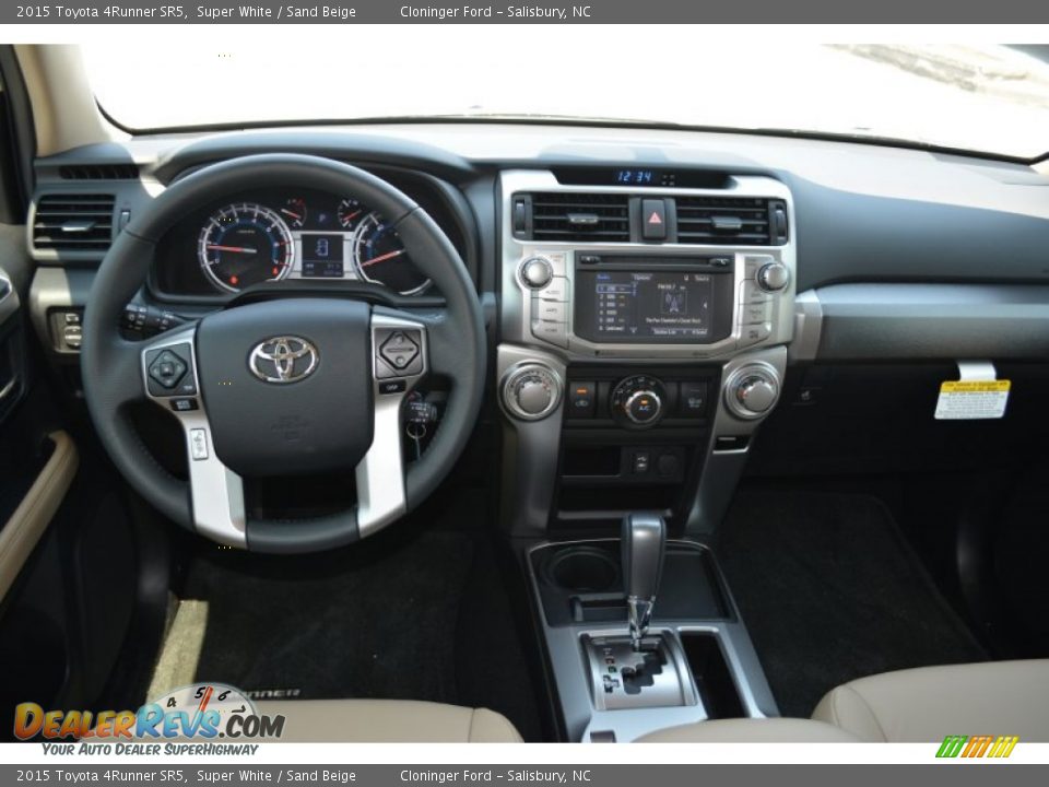 2015 Toyota 4Runner SR5 Super White / Sand Beige Photo #9