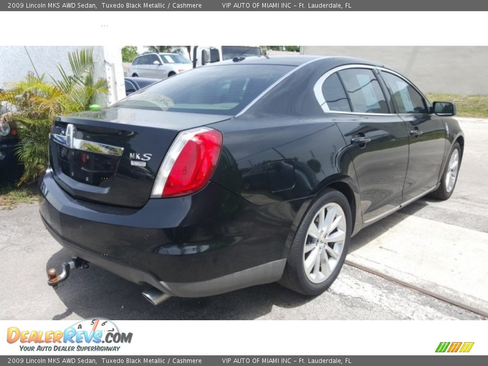 2009 Lincoln MKS AWD Sedan Tuxedo Black Metallic / Cashmere Photo #4