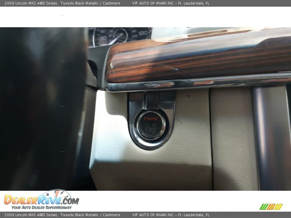 2009 Lincoln MKS AWD Sedan Tuxedo Black Metallic / Cashmere Photo #16