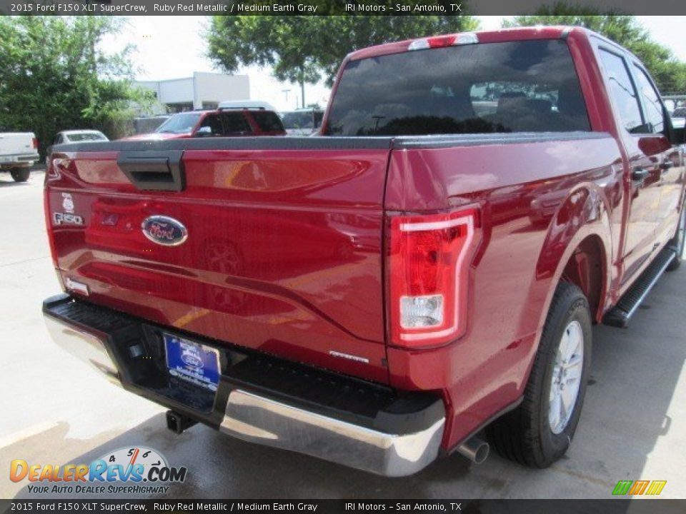 2015 Ford F150 XLT SuperCrew Ruby Red Metallic / Medium Earth Gray Photo #14