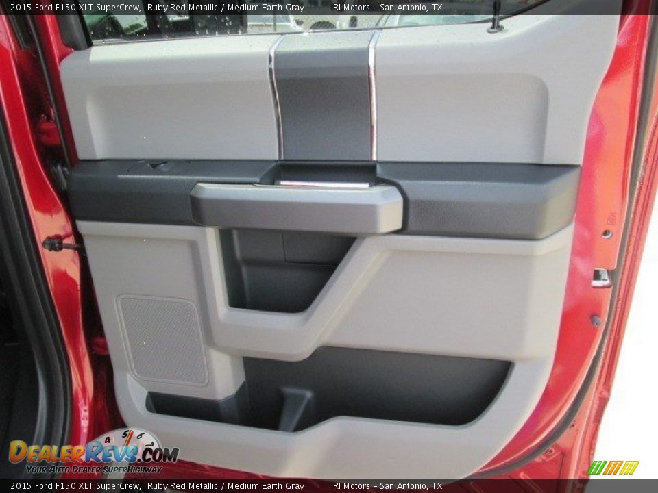 2015 Ford F150 XLT SuperCrew Ruby Red Metallic / Medium Earth Gray Photo #20