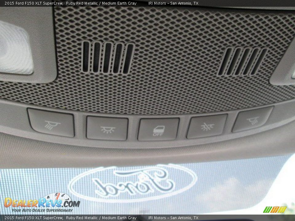 2015 Ford F150 XLT SuperCrew Ruby Red Metallic / Medium Earth Gray Photo #33
