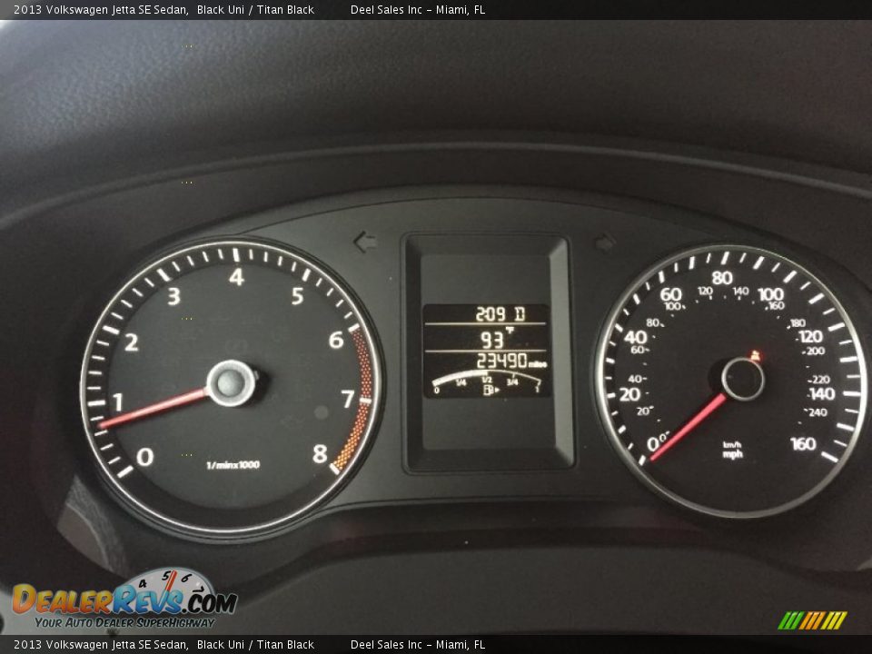 2013 Volkswagen Jetta SE Sedan Black Uni / Titan Black Photo #9
