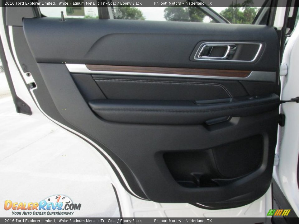 2016 Ford Explorer Limited White Platinum Metallic Tri-Coat / Ebony Black Photo #22