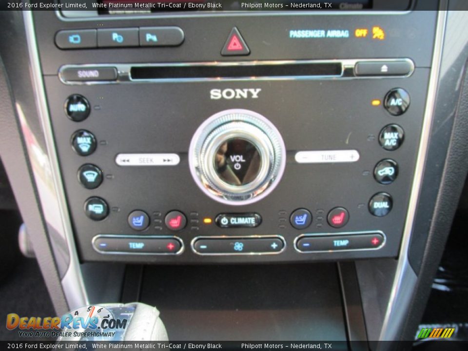 2016 Ford Explorer Limited White Platinum Metallic Tri-Coat / Ebony Black Photo #31