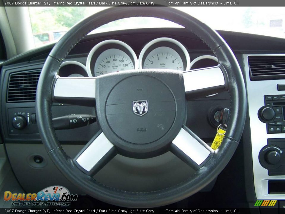 2007 Dodge Charger R/T Inferno Red Crystal Pearl / Dark Slate Gray/Light Slate Gray Photo #17