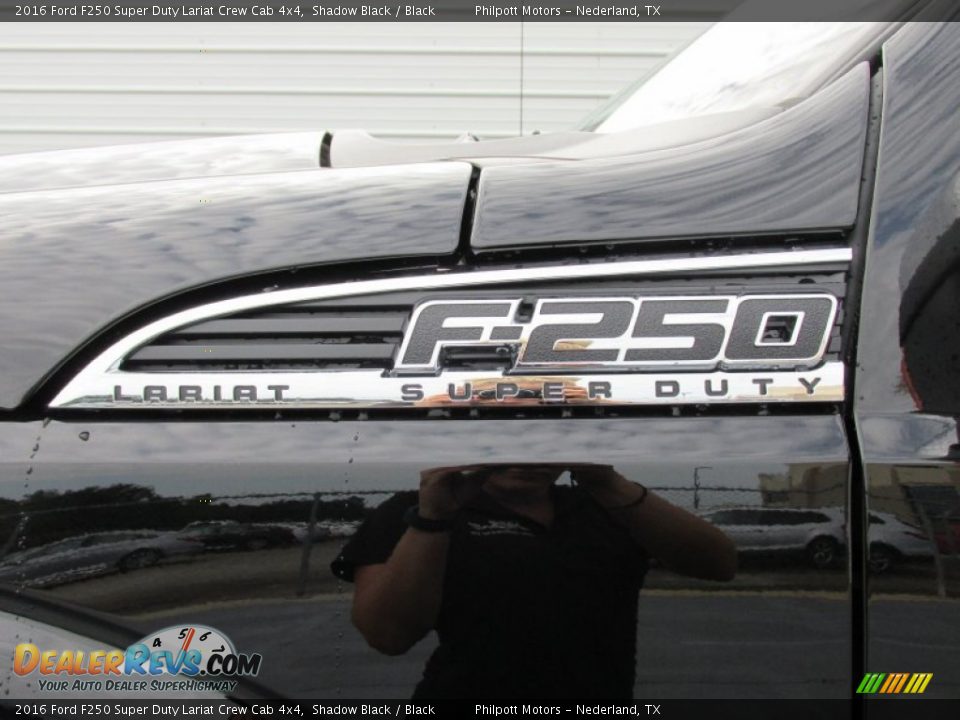 2016 Ford F250 Super Duty Lariat Crew Cab 4x4 Shadow Black / Black Photo #14