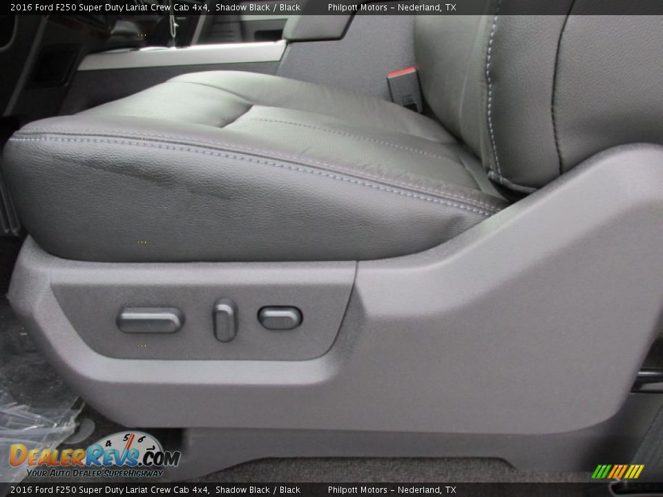 2016 Ford F250 Super Duty Lariat Crew Cab 4x4 Shadow Black / Black Photo #26