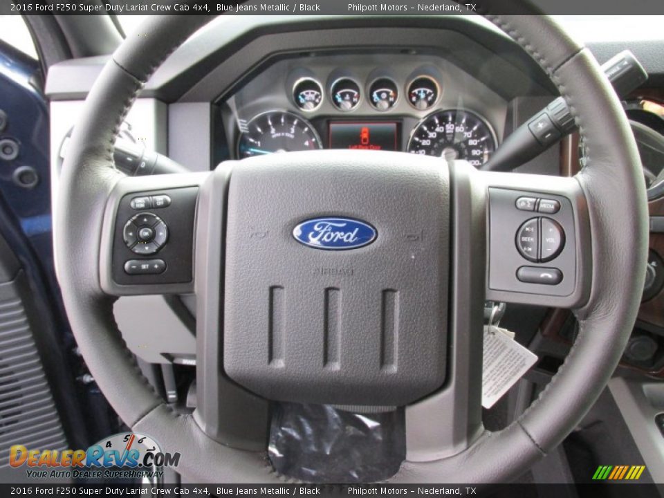 2016 Ford F250 Super Duty Lariat Crew Cab 4x4 Steering Wheel Photo #34