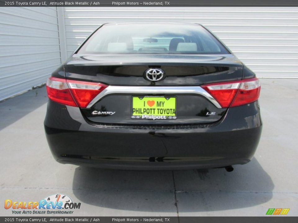 2015 Toyota Camry LE Attitude Black Metallic / Ash Photo #5