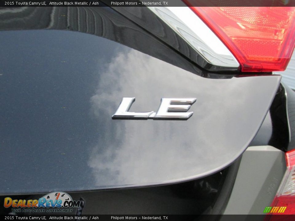 2015 Toyota Camry LE Attitude Black Metallic / Ash Photo #14