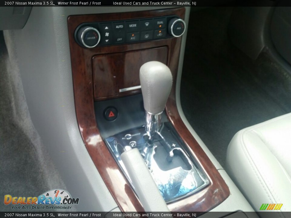 2007 Nissan Maxima 3.5 SL Winter Frost Pearl / Frost Photo #17