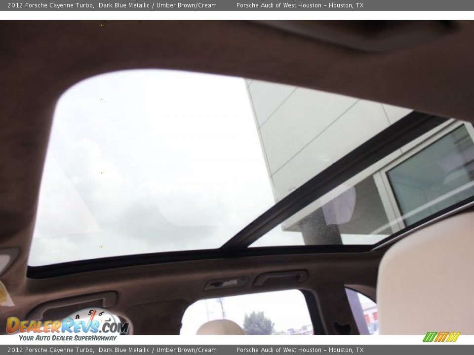 2012 Porsche Cayenne Turbo Dark Blue Metallic / Umber Brown/Cream Photo #35