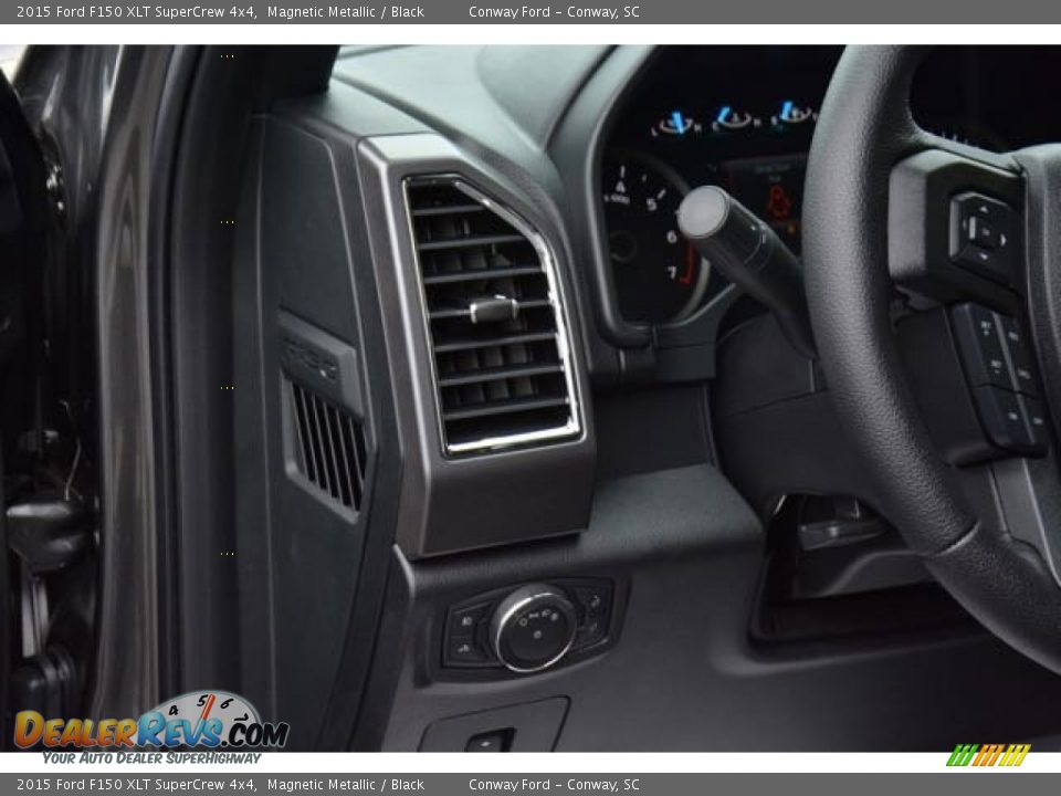 2015 Ford F150 XLT SuperCrew 4x4 Magnetic Metallic / Black Photo #20