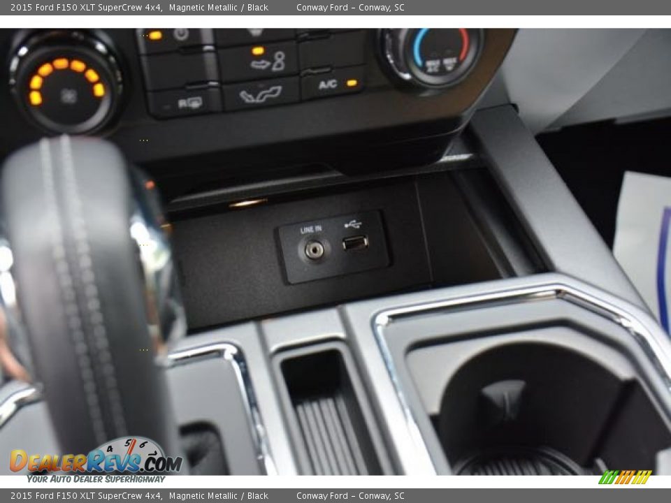 2015 Ford F150 XLT SuperCrew 4x4 Magnetic Metallic / Black Photo #30
