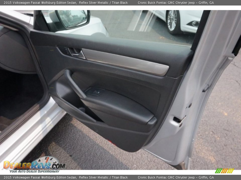 2015 Volkswagen Passat Wolfsburg Edition Sedan Reflex Silver Metallic / Titan Black Photo #18