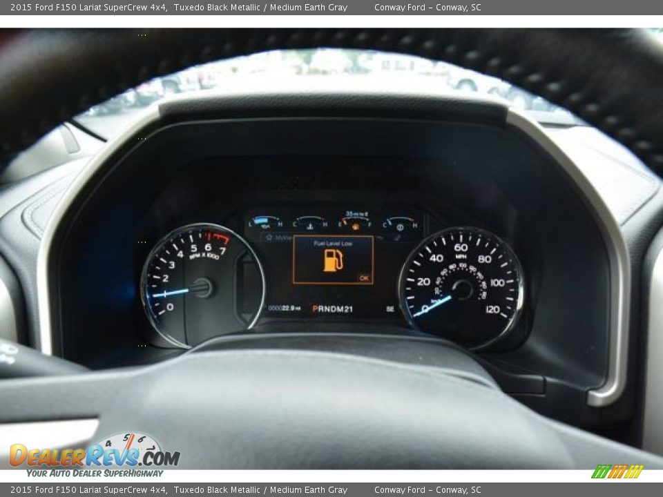 2015 Ford F150 Lariat SuperCrew 4x4 Tuxedo Black Metallic / Medium Earth Gray Photo #21