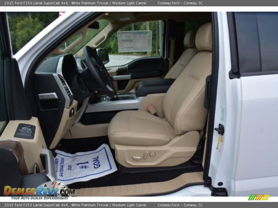 2015 Ford F150 Lariat SuperCab 4x4 White Platinum Tricoat / Medium Light Camel Photo #17