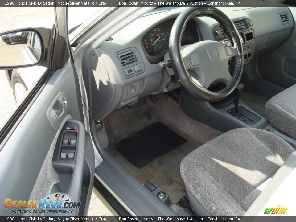 1998 Honda Civic LX Sedan Vogue Silver Metallic / Gray Photo #11