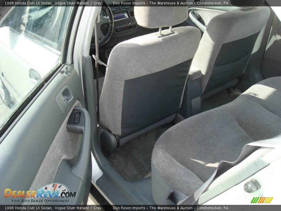 1998 Honda Civic LX Sedan Vogue Silver Metallic / Gray Photo #15