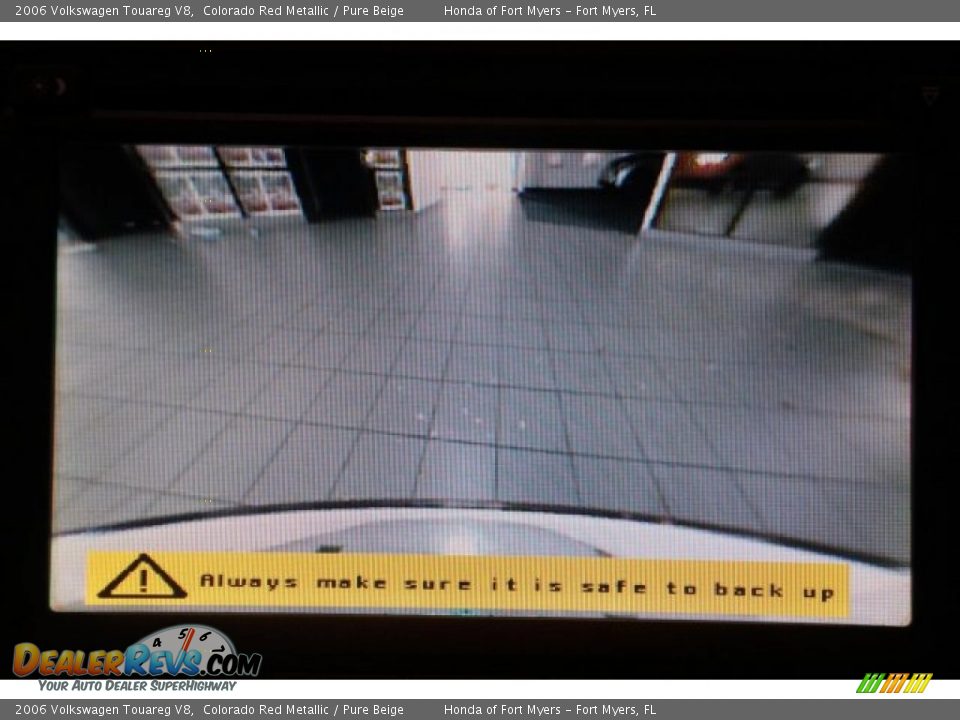2006 Volkswagen Touareg V8 Colorado Red Metallic / Pure Beige Photo #18