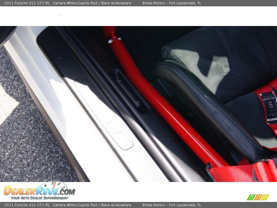 2011 Porsche 911 GT3 RS Carrara White/Guards Red / Black w/Alcantara Photo #34