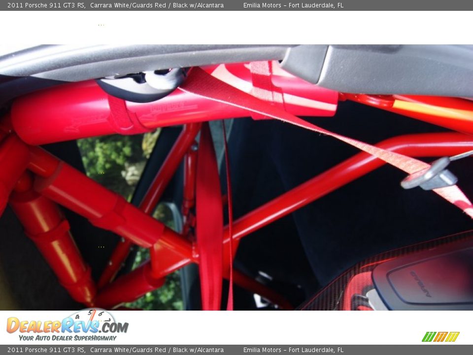 2011 Porsche 911 GT3 RS Carrara White/Guards Red / Black w/Alcantara Photo #37