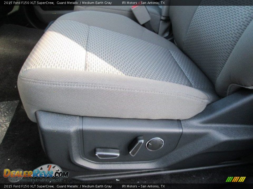 2015 Ford F150 XLT SuperCrew Guard Metallic / Medium Earth Gray Photo #28