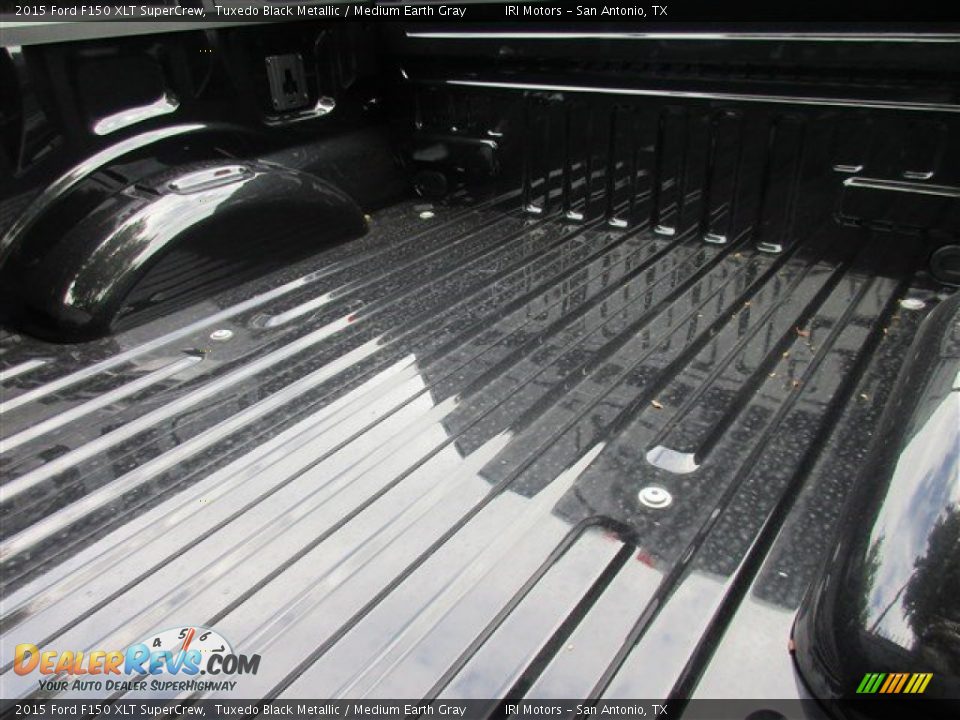 2015 Ford F150 XLT SuperCrew Tuxedo Black Metallic / Medium Earth Gray Photo #7