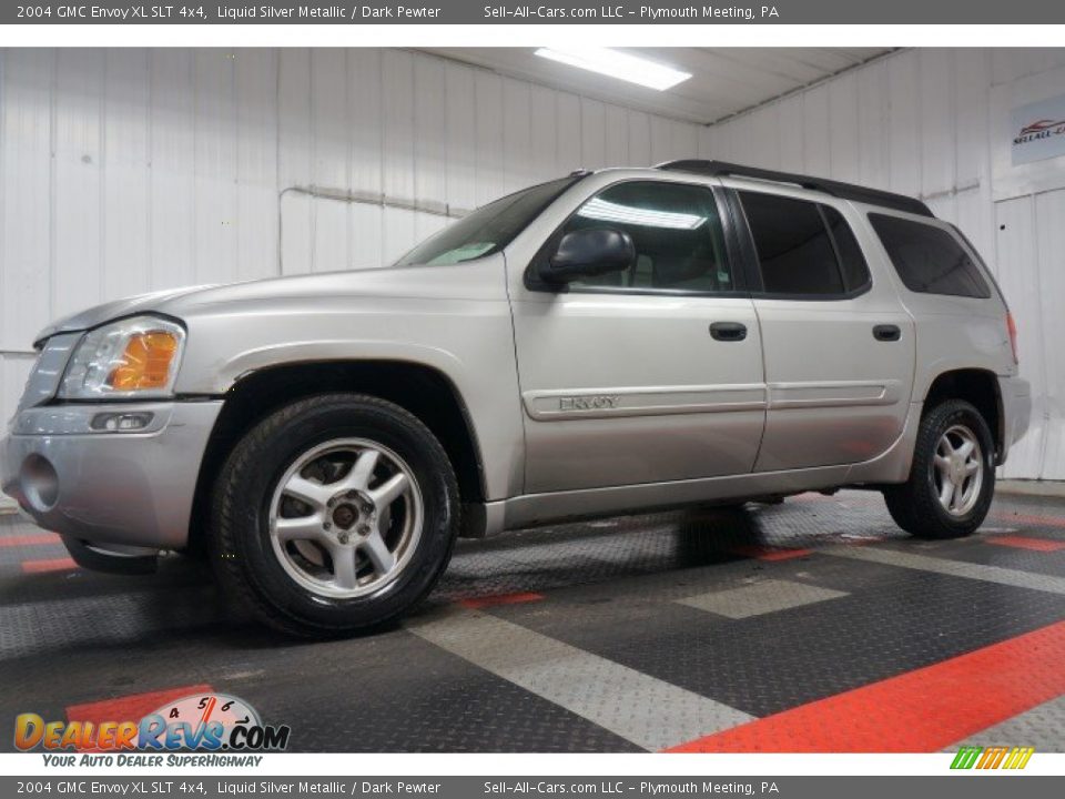2004 GMC Envoy XL SLT 4x4 Liquid Silver Metallic / Dark Pewter Photo #2