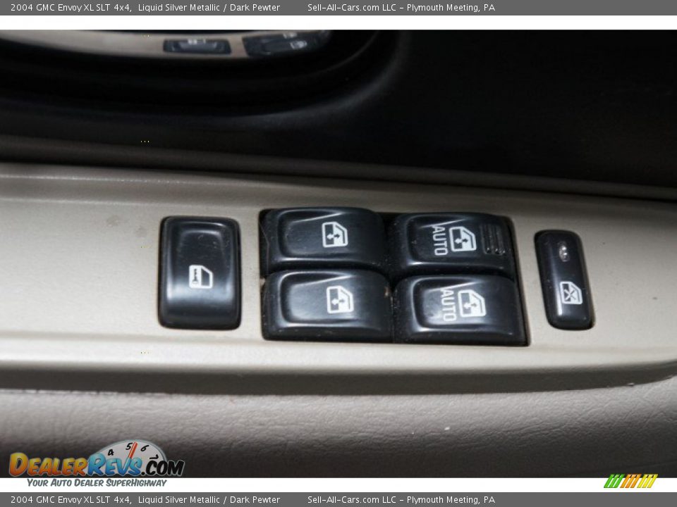 2004 GMC Envoy XL SLT 4x4 Liquid Silver Metallic / Dark Pewter Photo #13
