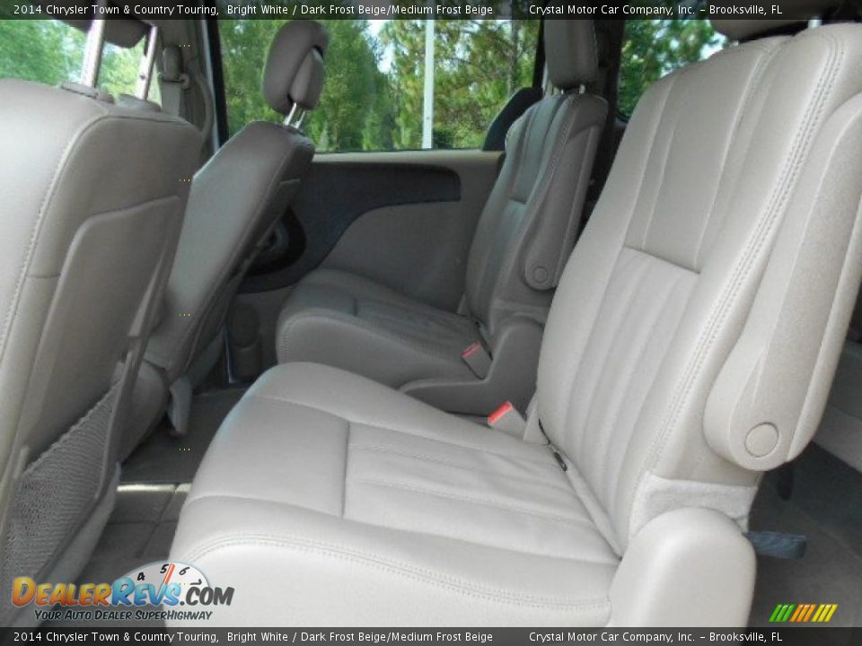 2014 Chrysler Town & Country Touring Bright White / Dark Frost Beige/Medium Frost Beige Photo #5