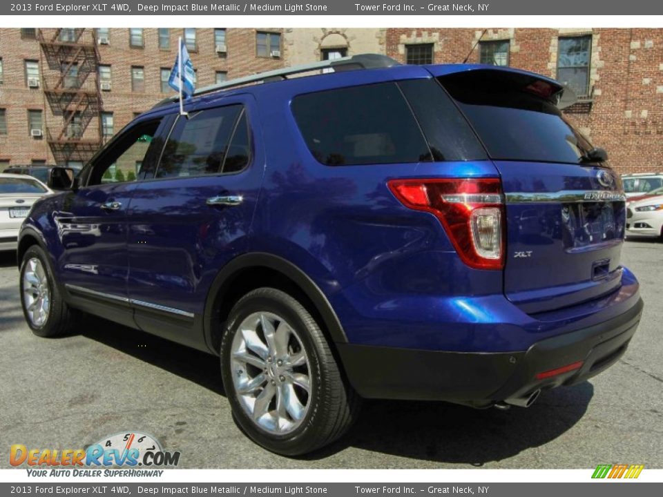 2013 Ford Explorer XLT 4WD Deep Impact Blue Metallic / Medium Light Stone Photo #4