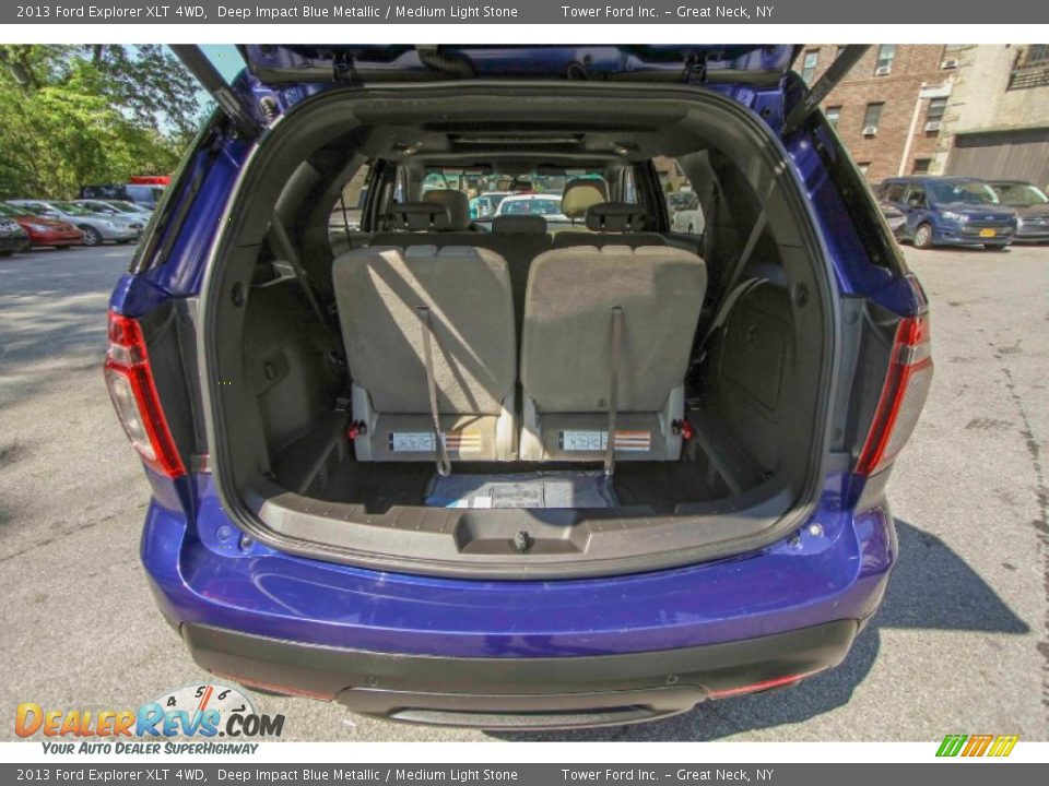 2013 Ford Explorer XLT 4WD Deep Impact Blue Metallic / Medium Light Stone Photo #6