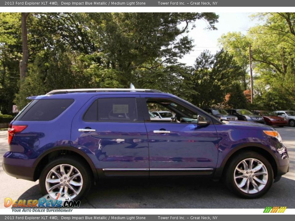 2013 Ford Explorer XLT 4WD Deep Impact Blue Metallic / Medium Light Stone Photo #9