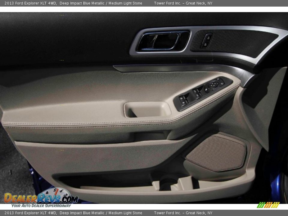 2013 Ford Explorer XLT 4WD Deep Impact Blue Metallic / Medium Light Stone Photo #13