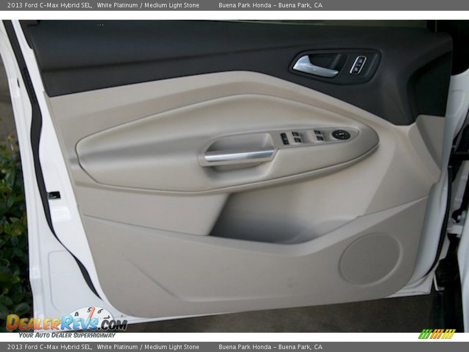 2013 Ford C-Max Hybrid SEL White Platinum / Medium Light Stone Photo #25