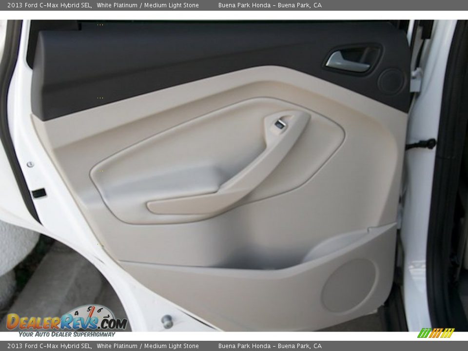 2013 Ford C-Max Hybrid SEL White Platinum / Medium Light Stone Photo #26