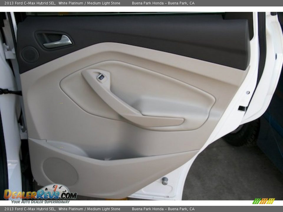 2013 Ford C-Max Hybrid SEL White Platinum / Medium Light Stone Photo #27