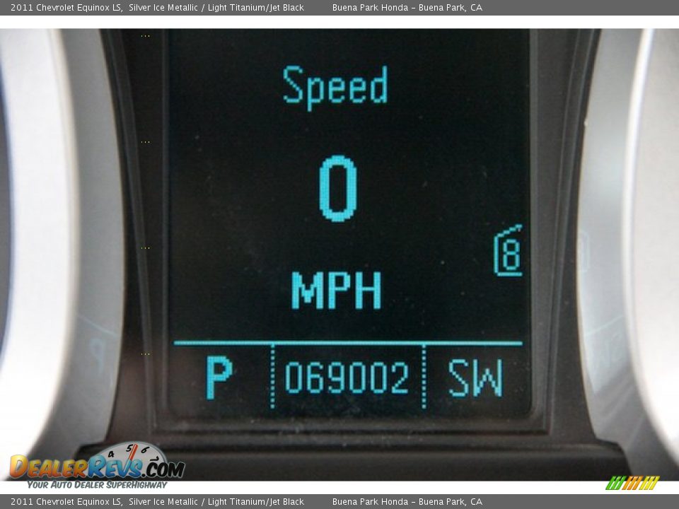 2011 Chevrolet Equinox LS Silver Ice Metallic / Light Titanium/Jet Black Photo #6
