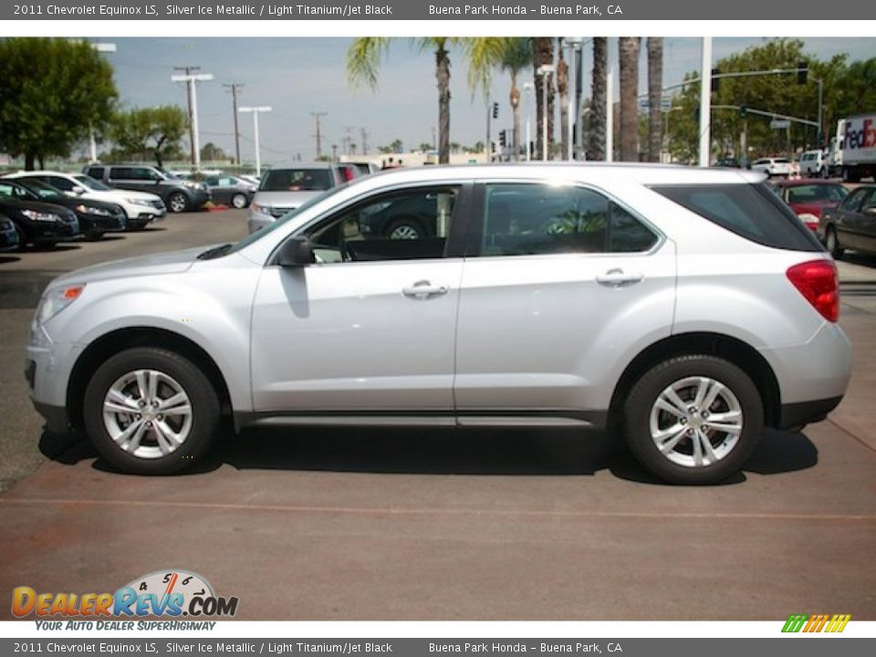 2011 Chevrolet Equinox LS Silver Ice Metallic / Light Titanium/Jet Black Photo #9