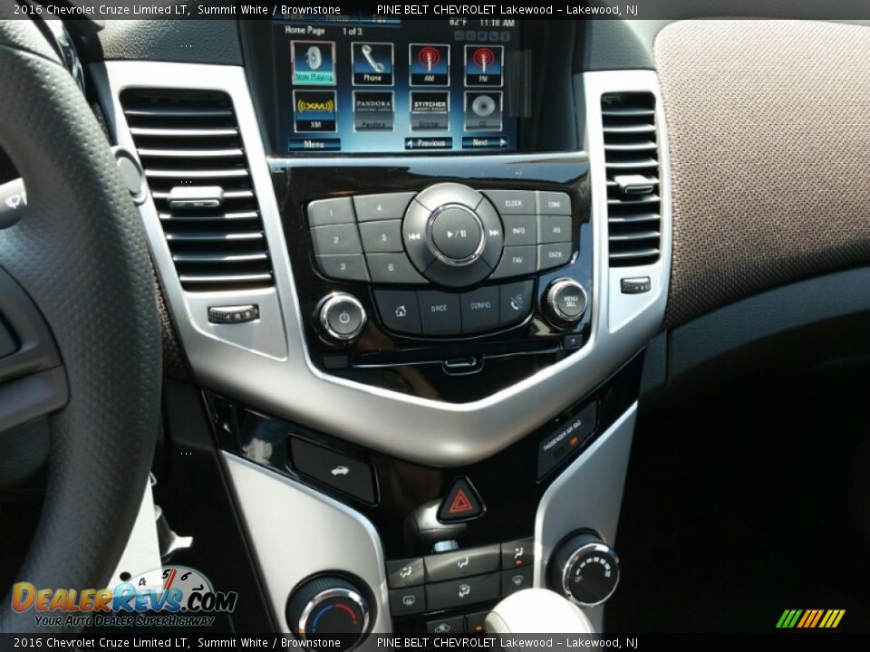 Controls of 2016 Chevrolet Cruze Limited LT Photo #8