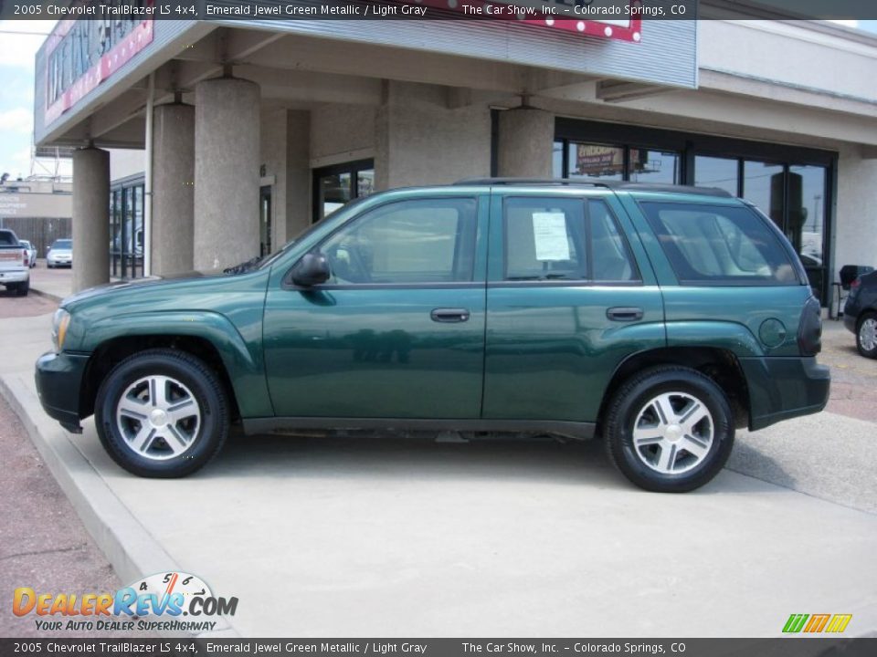 2005 Chevrolet TrailBlazer LS 4x4 Emerald Jewel Green Metallic / Light Gray Photo #2