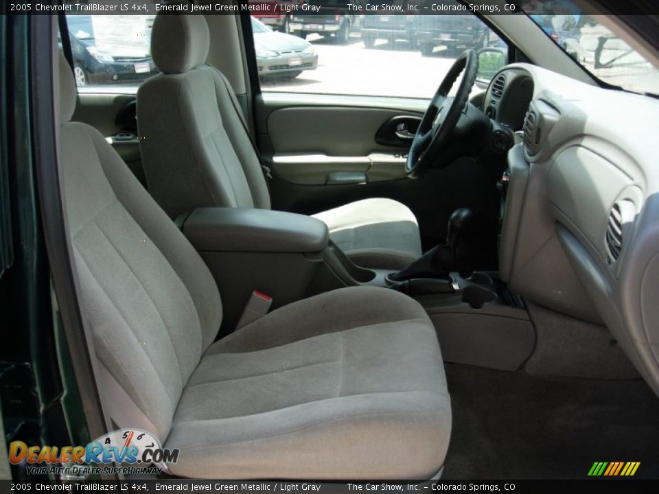 2005 Chevrolet TrailBlazer LS 4x4 Emerald Jewel Green Metallic / Light Gray Photo #14