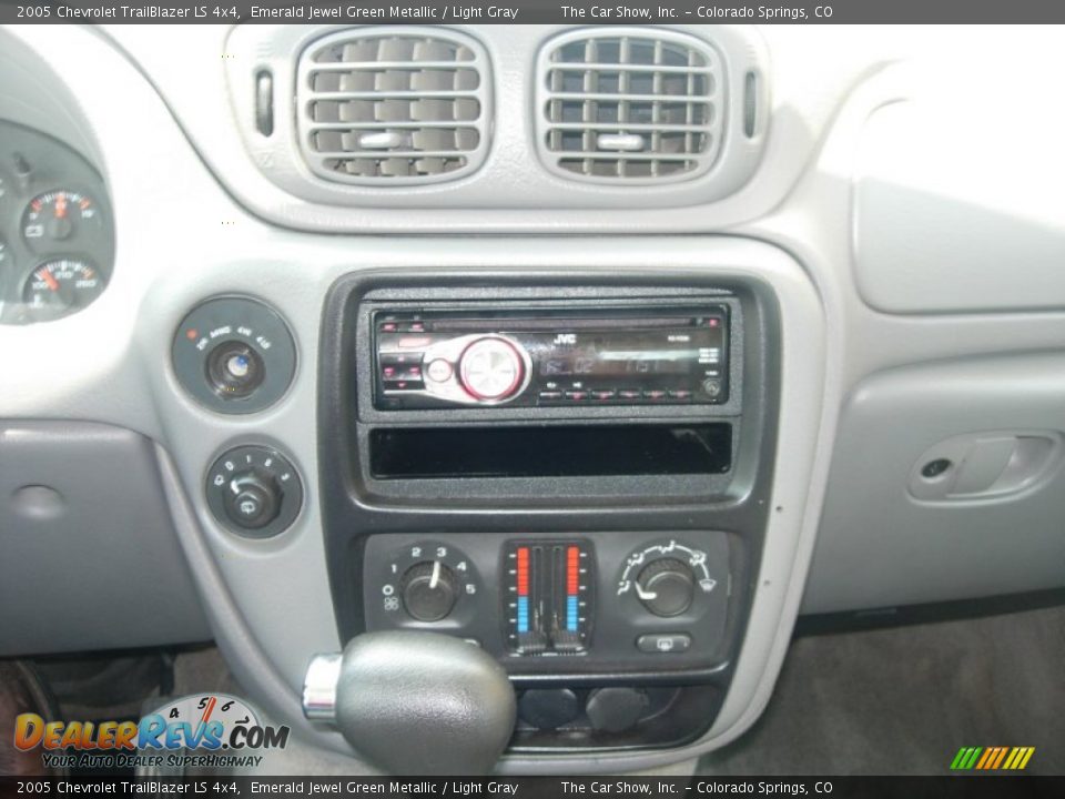 2005 Chevrolet TrailBlazer LS 4x4 Emerald Jewel Green Metallic / Light Gray Photo #15