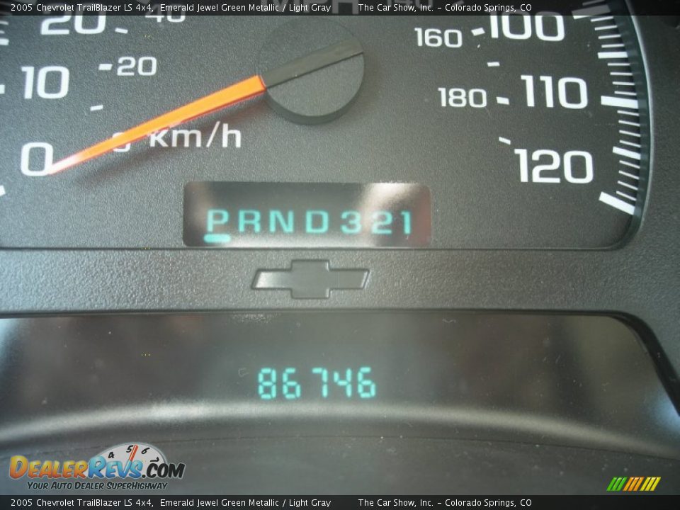 2005 Chevrolet TrailBlazer LS 4x4 Emerald Jewel Green Metallic / Light Gray Photo #16