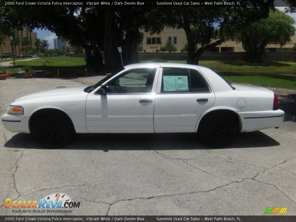 2000 Ford Crown Victoria Police Interceptor Vibrant White / Dark Denim Blue Photo #2