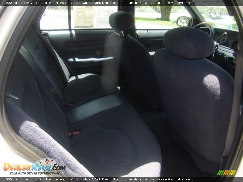 2000 Ford Crown Victoria Police Interceptor Vibrant White / Dark Denim Blue Photo #15