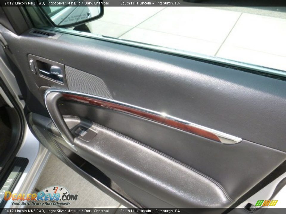 2012 Lincoln MKZ FWD Ingot Silver Metallic / Dark Charcoal Photo #12
